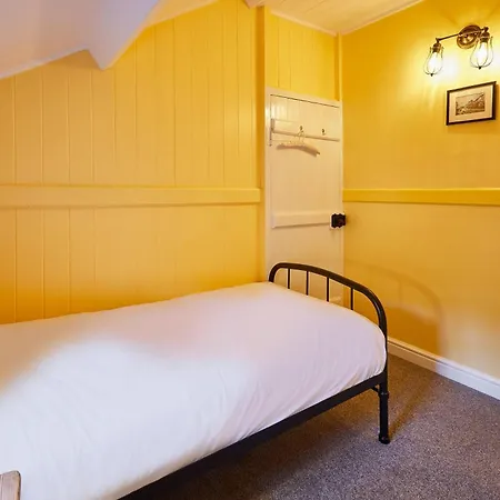 Host & - Ship's Bell בית נופש