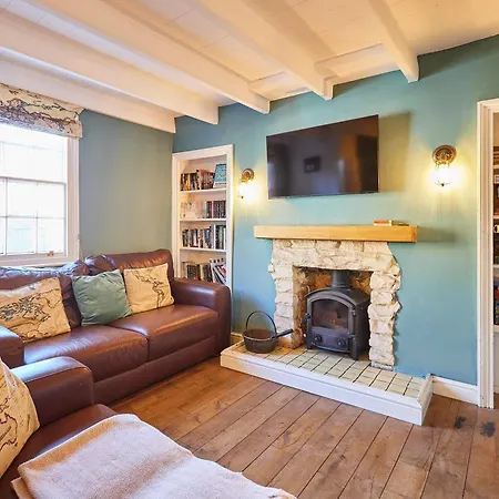 Host & - Ship's Bell Holiday home