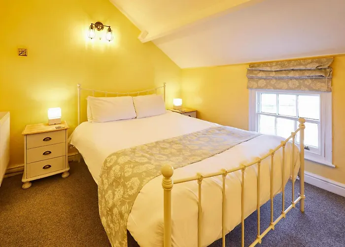 Host & - Ship's Bell * 斯泰兹